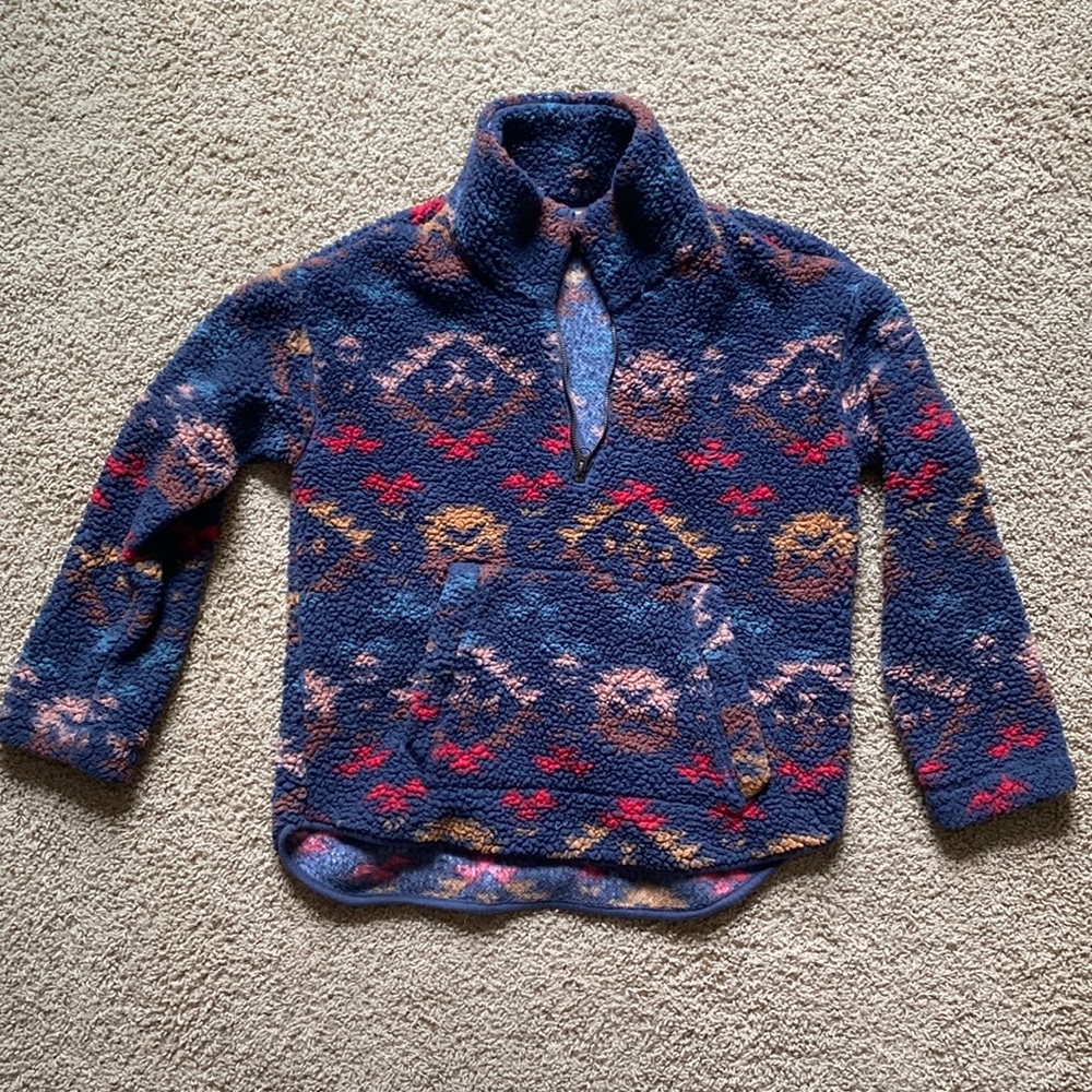 Old Navy women’s navy sherpa (size S)